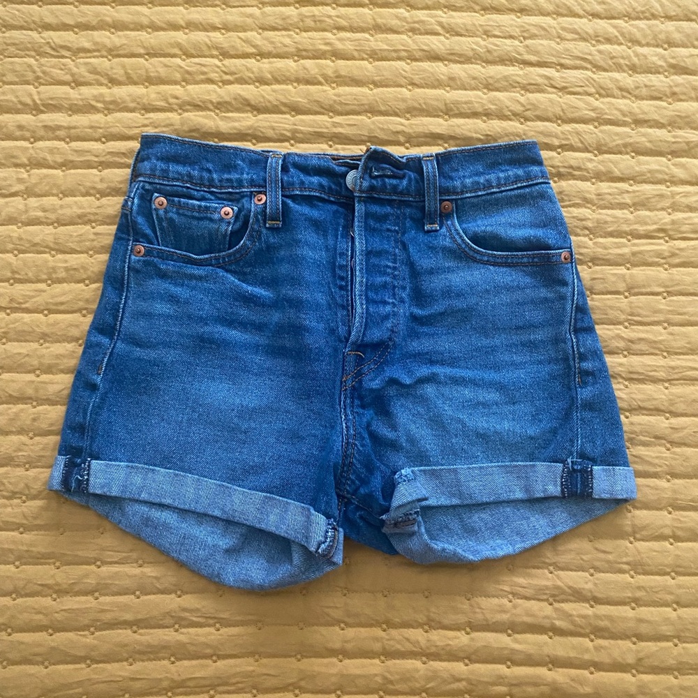 Levi’s high waisted shorts